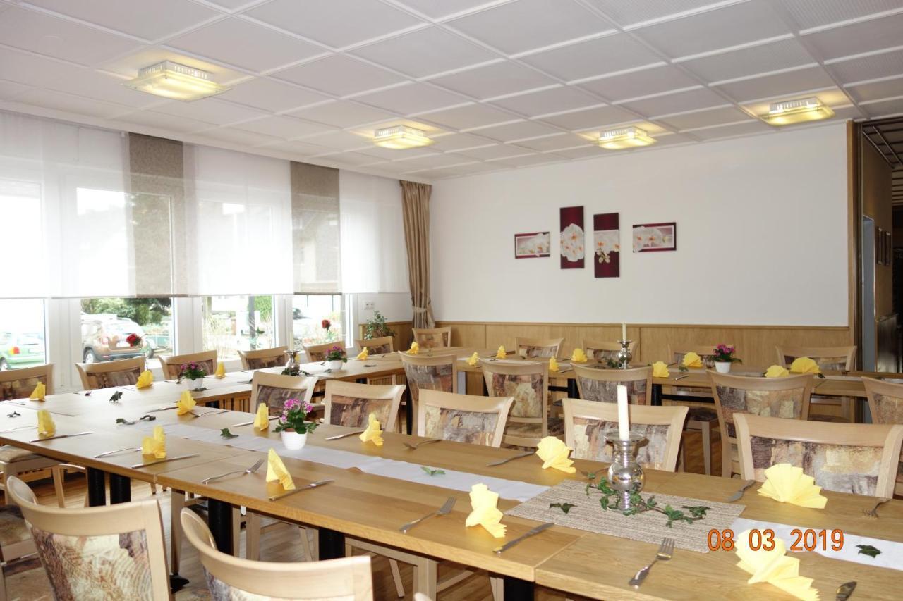 Hotel Wiedenhof Хильден Экстерьер фото